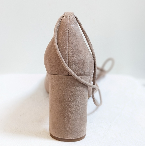 NWOT Vince camuto suede heels - Picture 9 of 16